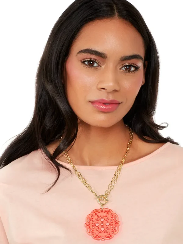 Allure Resin Pendant Necklace | ZENZII Discount