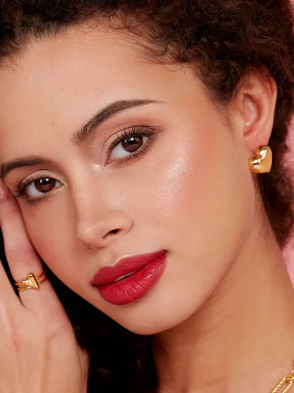 Aurea Heart Stud Earring | ZENZII Clearance