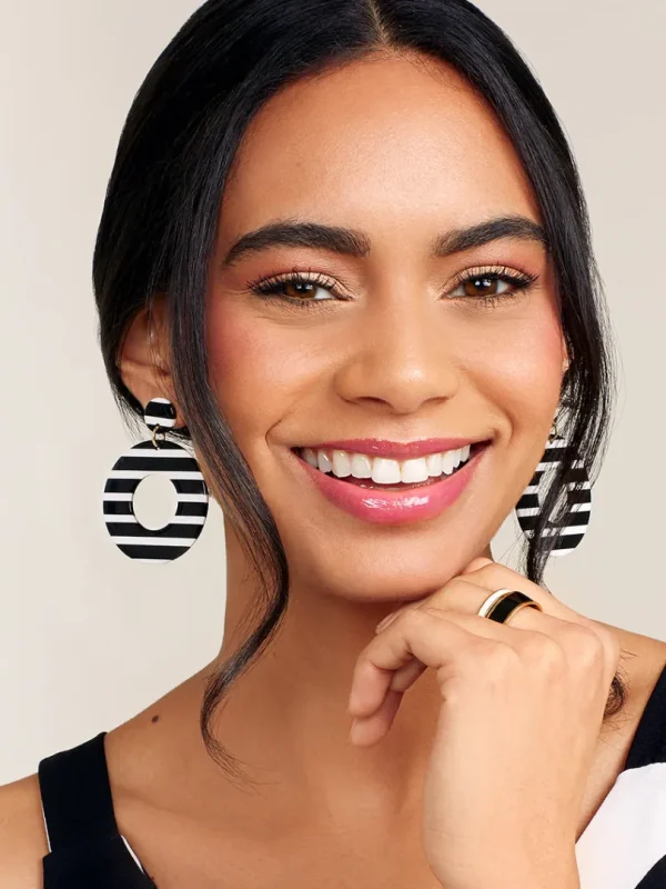 Chunky Striped Mod Earring | ZENZII Outlet