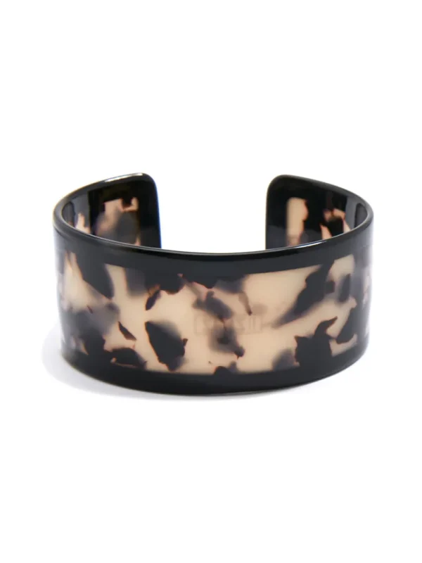 Classic Tortoise Cuff Bracelet | ZENZII Fashion