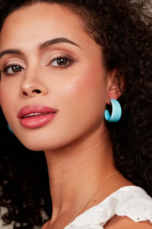 Giana Hoop Earring | ZENZII Clearance