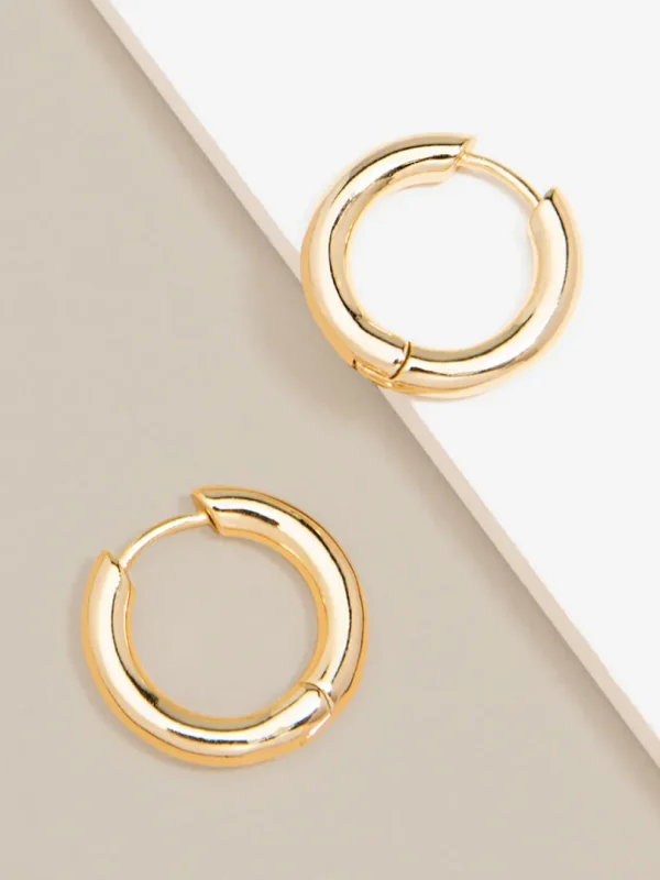 Midge Huggie Earring | ZENZII Fashion