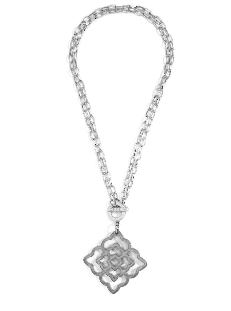 rose_pendant_necklace_17.webp Rose Pendant Necklace | ZENZII Hot