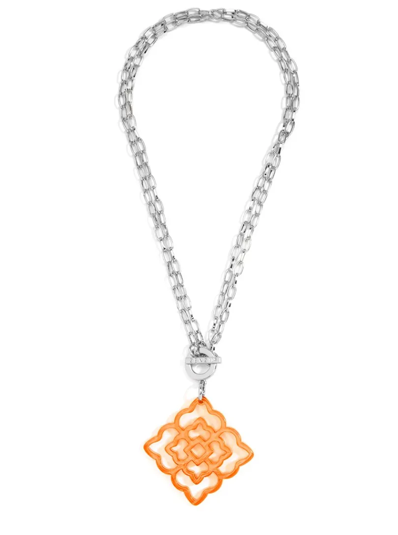 rose_pendant_necklace_21.webp Rose Pendant Necklace | ZENZII Hot