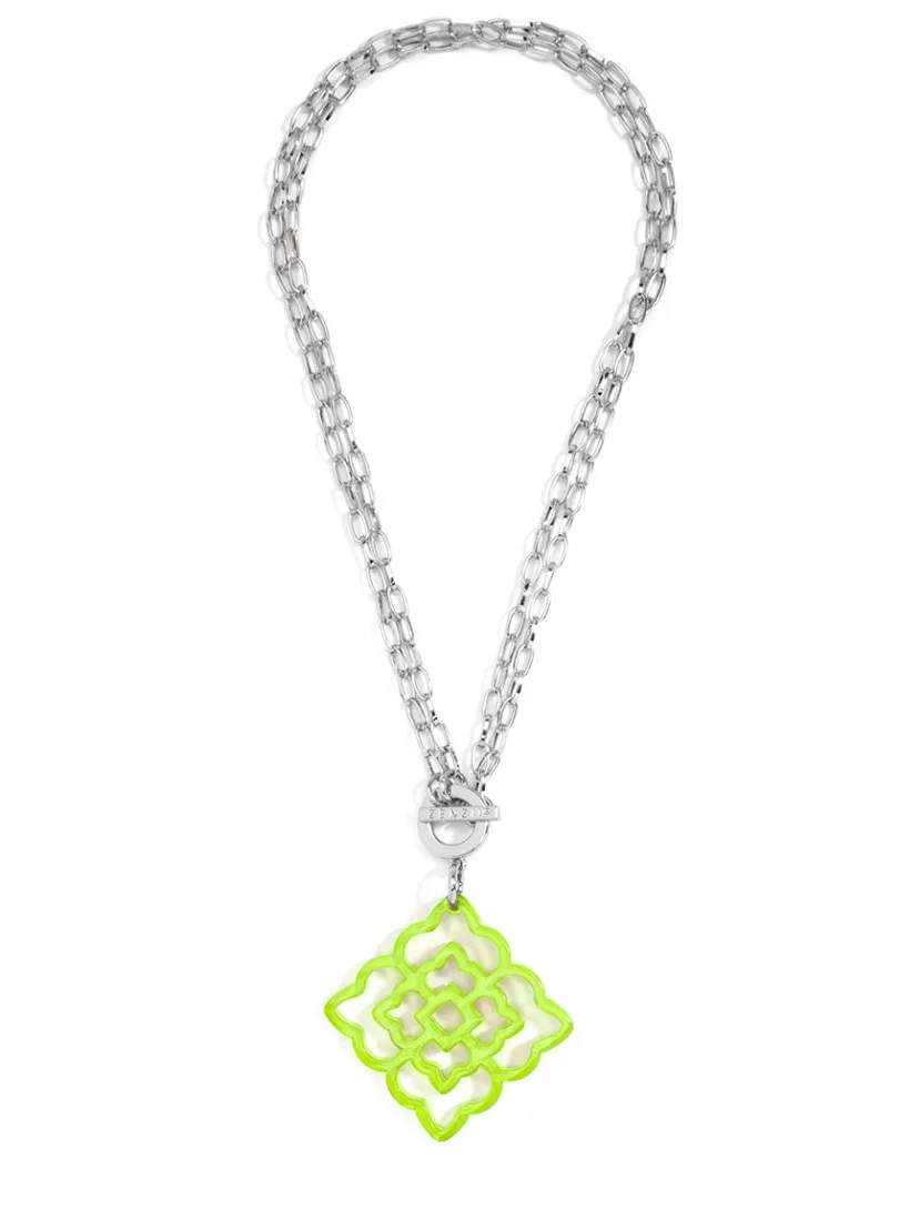 rose_pendant_necklace_44.webp Rose Pendant Necklace | ZENZII Hot