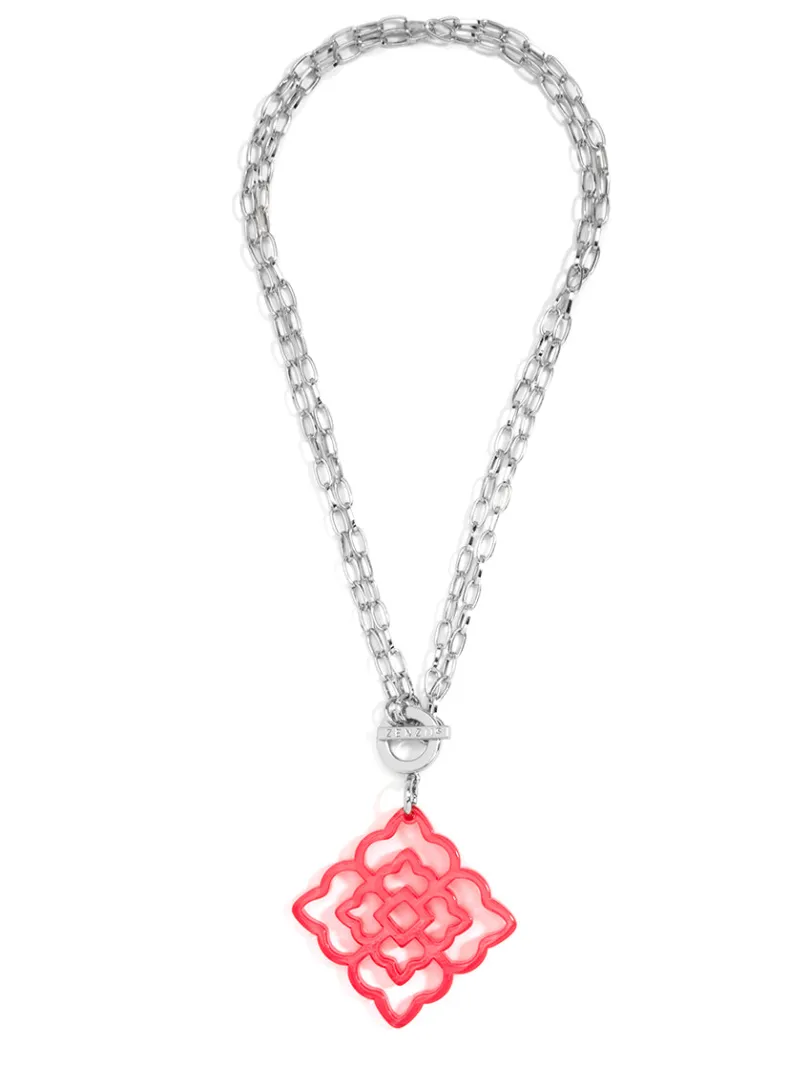 rose_pendant_necklace_64.webp Rose Pendant Necklace | ZENZII Hot